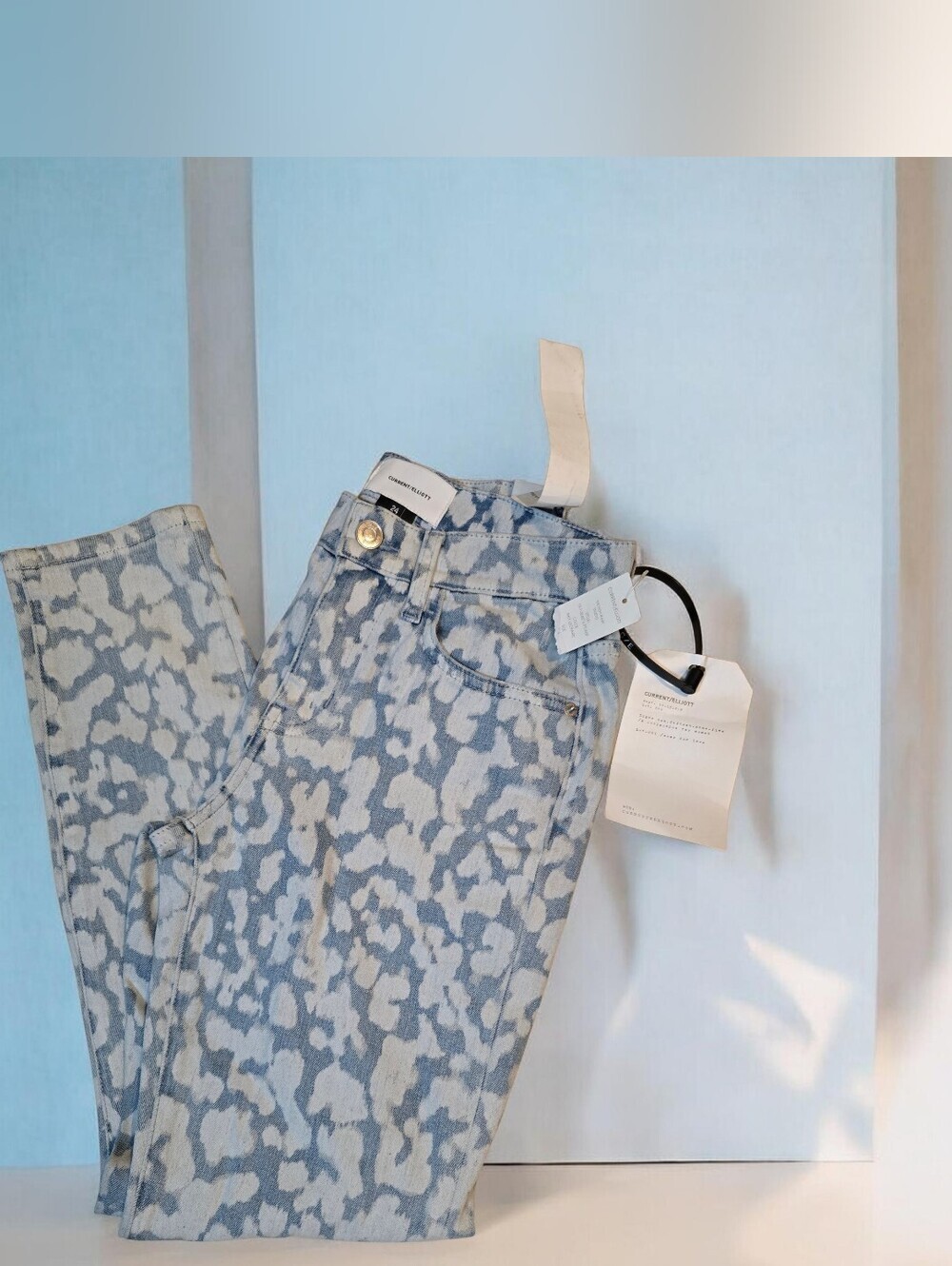 Current/Elliott Light Blue Leopard Straight-Leg Jeans
